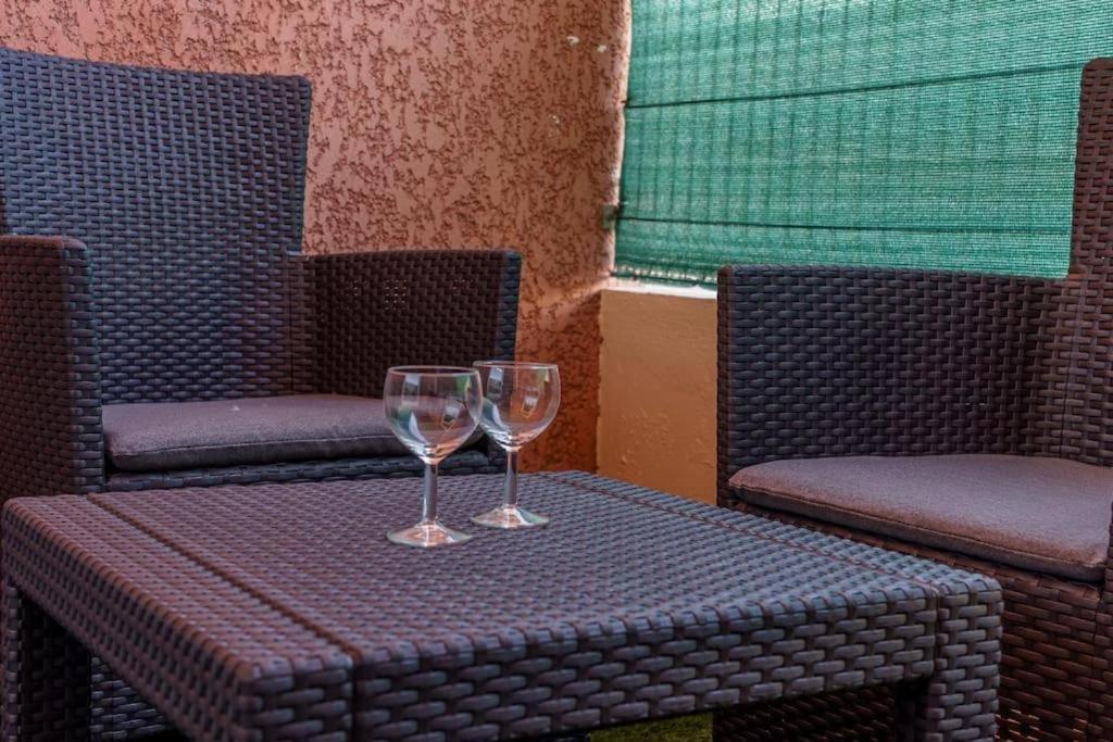 Appartement Climatise Avec Terrasse Tout Equipe A 5Min De La Gare St Charles Marsella Exterior foto